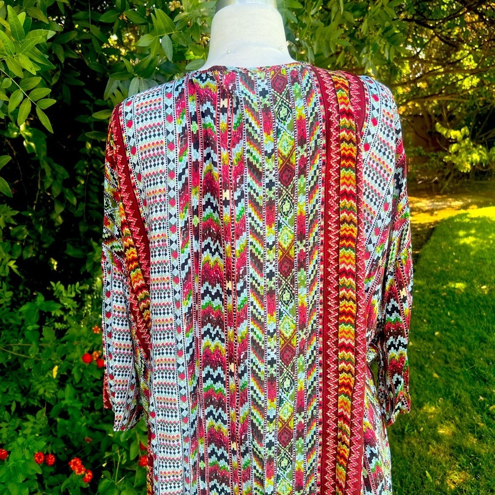 Roommates Multicolor Patterned Fabric - image 6